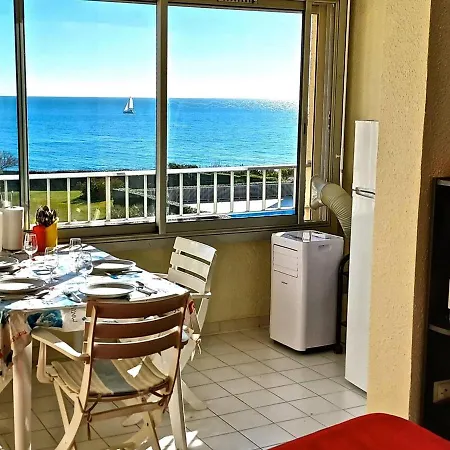 Avec Piscine, Parking, Climatisation, Proche - Fr-1-723-30 *